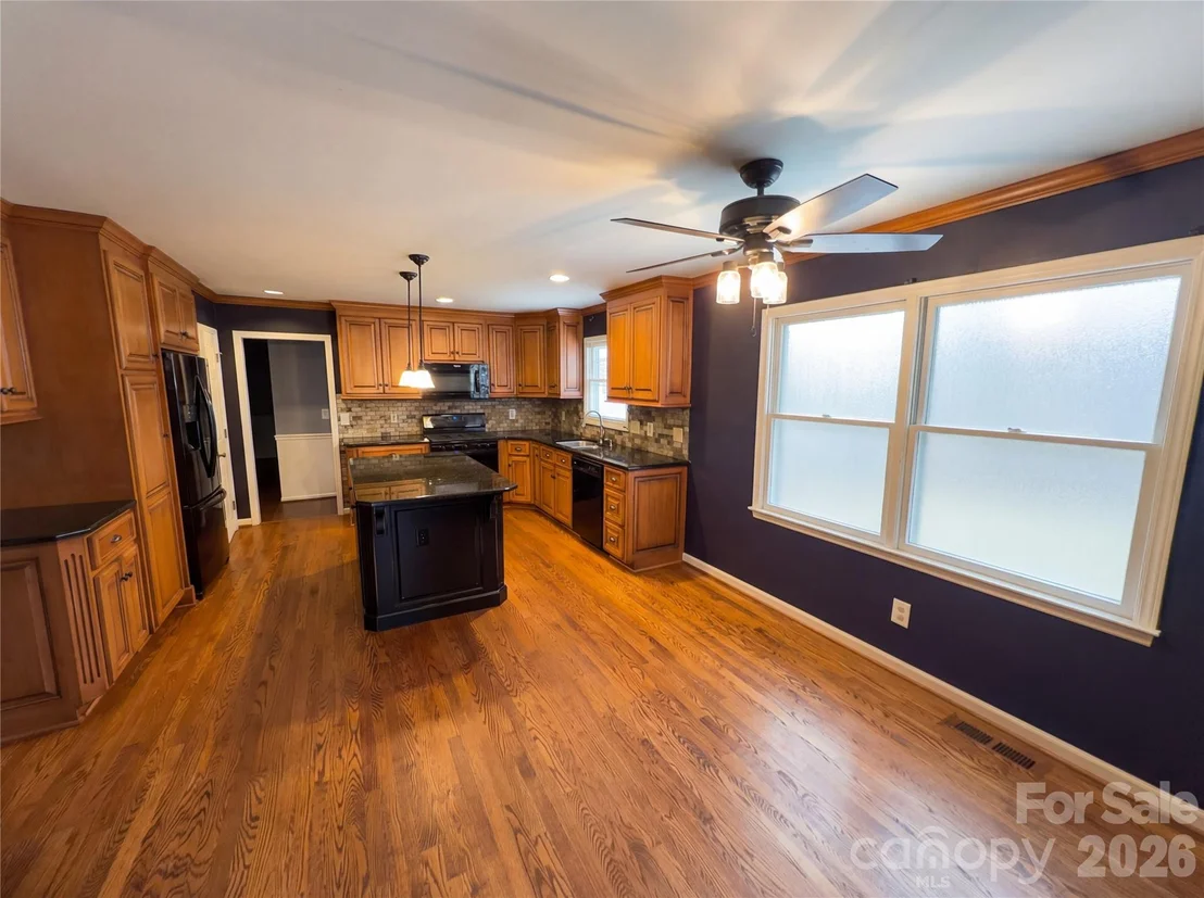 Photo of 3029 Southampton Circle
