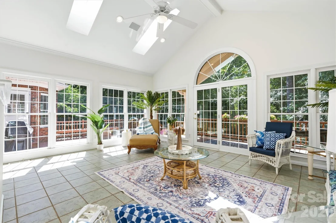 Photo of 675 Heather Drive