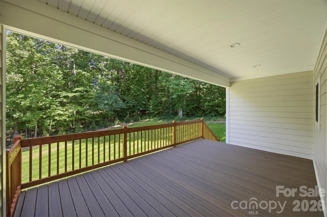 Photo of 107 Meadow View Street