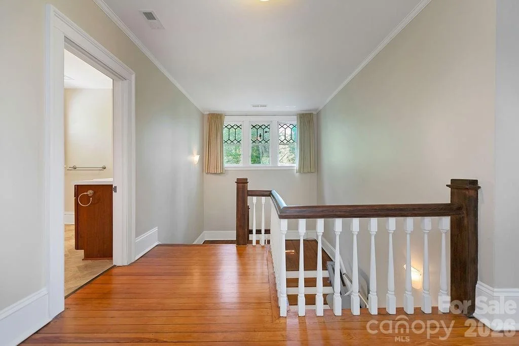 Photo of 208 Probart Street