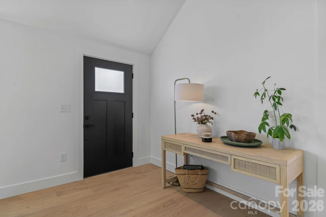 Photo of 523 Harrison Avenue