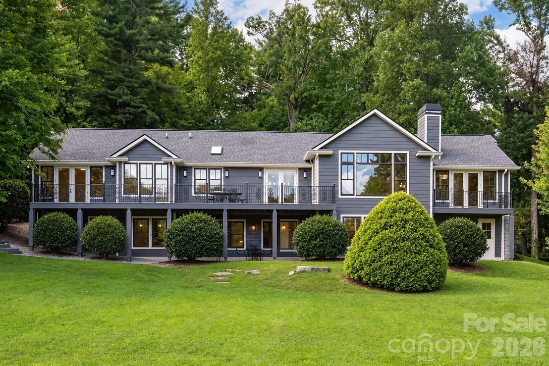 Photo of 301 Winding Meadows Drive