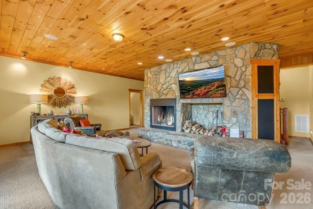 Photo of 501 John Ward Road