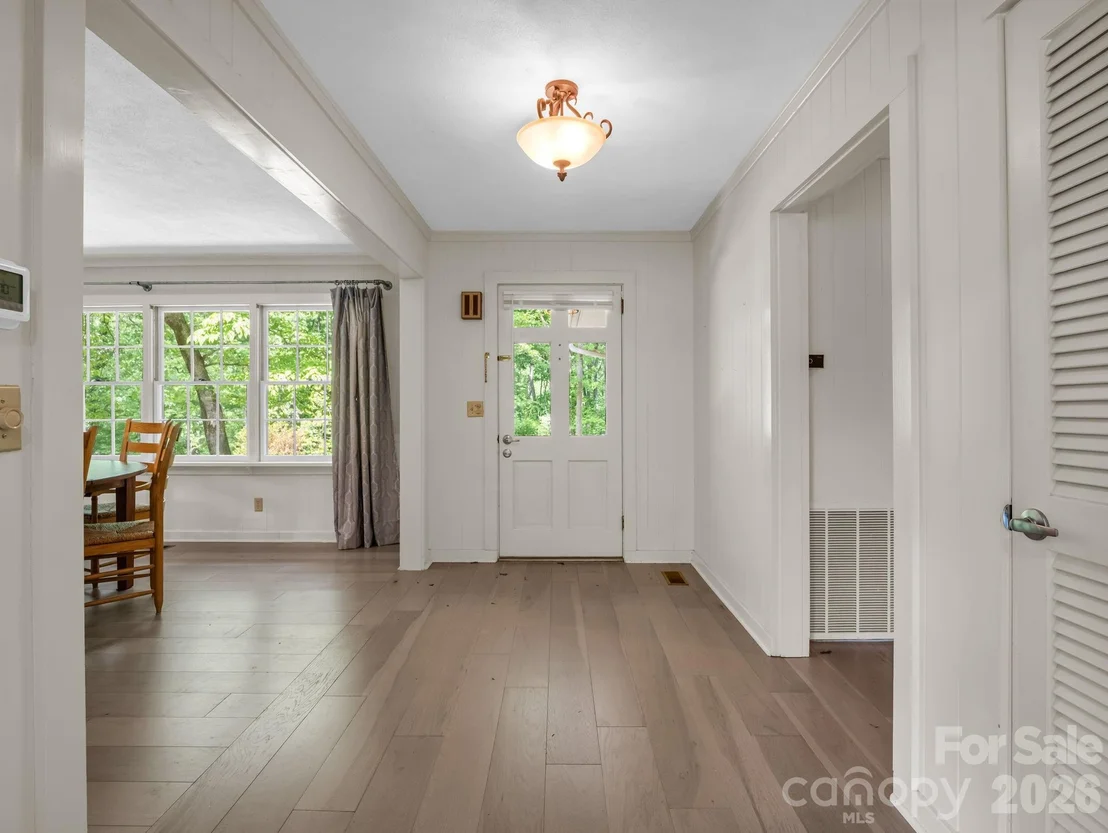 Photo of 7 Hearthstone Lane