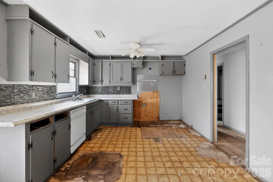 Photo of 167 Short Road