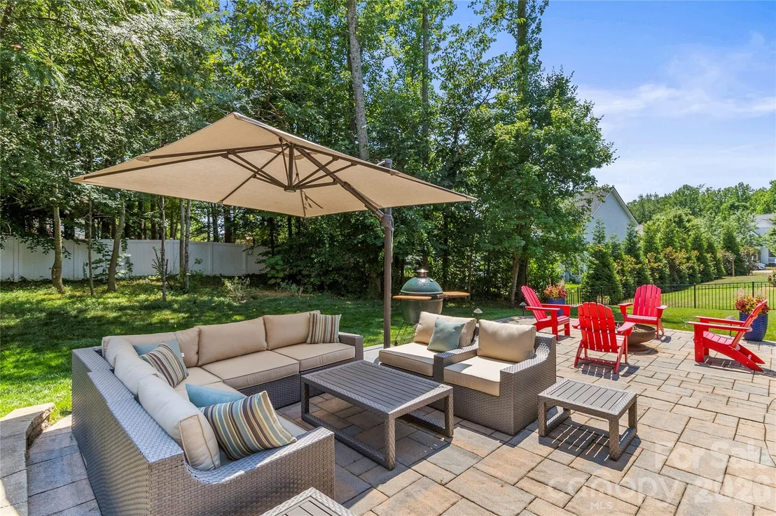 Photo of 108 Willowbrook Drive