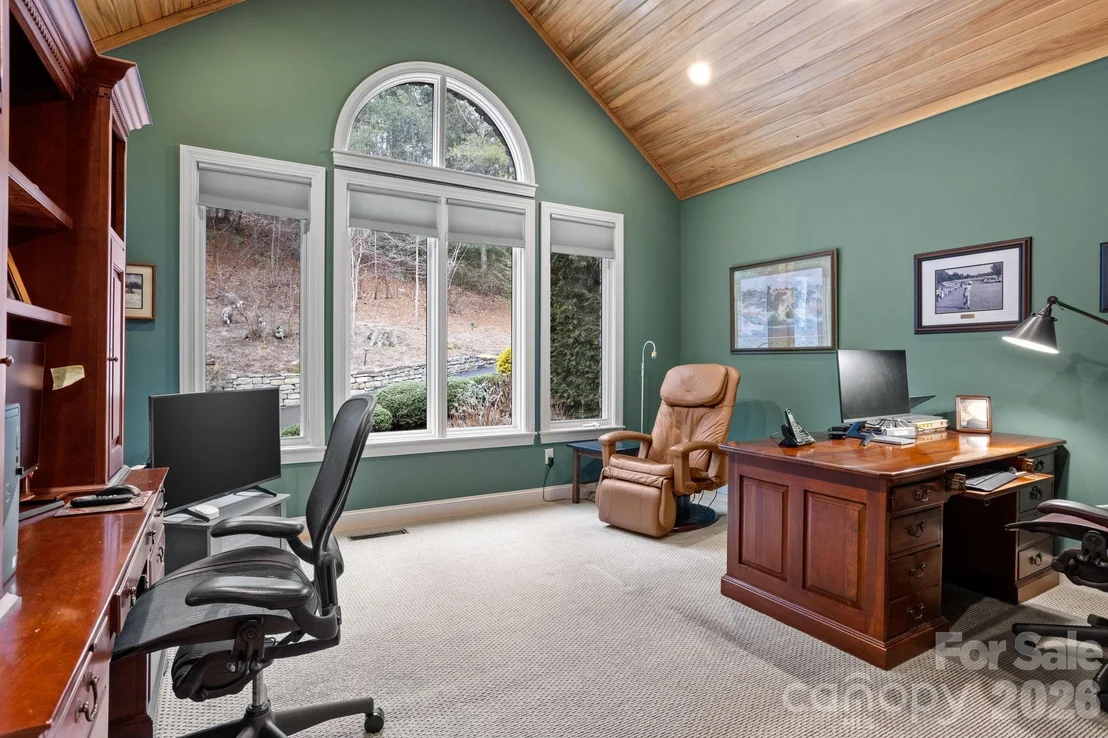 Photo of 175 Overlook Drive