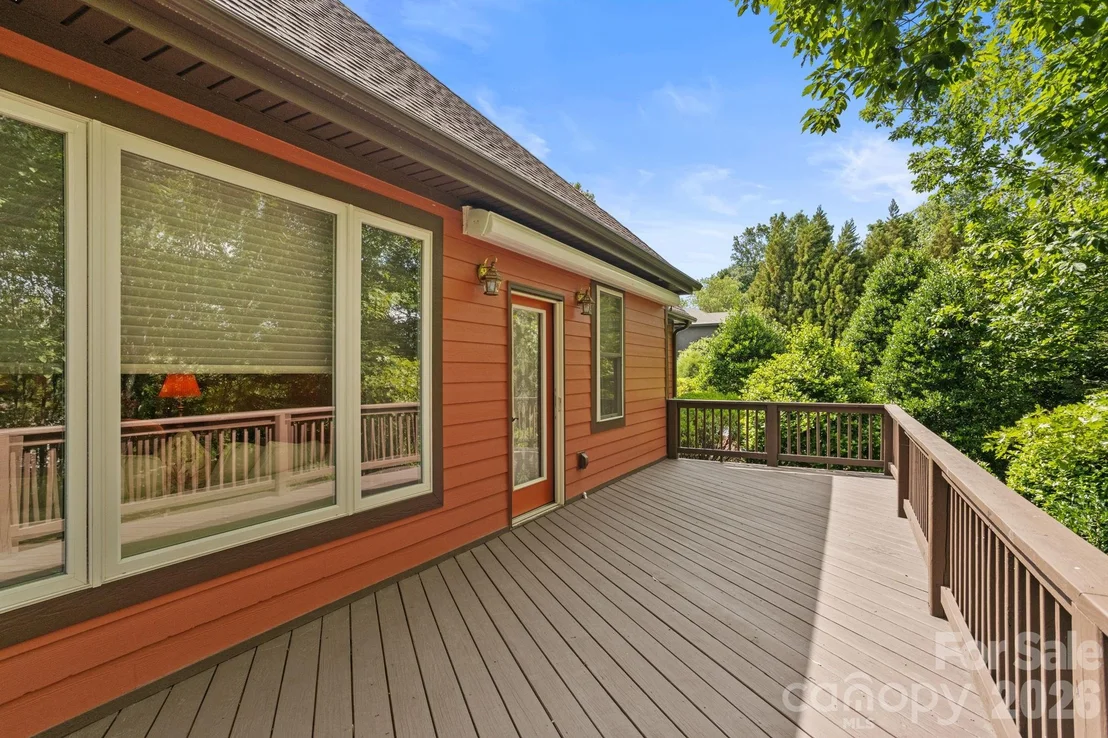 Photo of 100 Crestgrove Drive