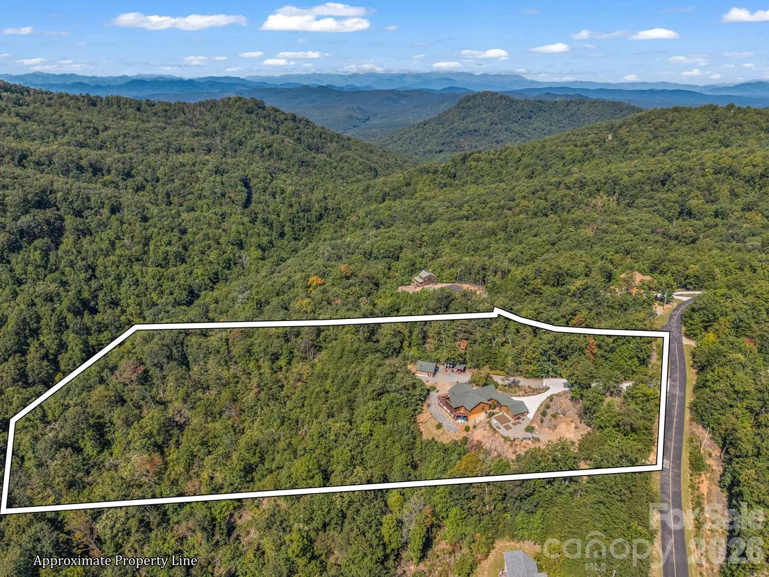 Photo of 762 Valley View Drive