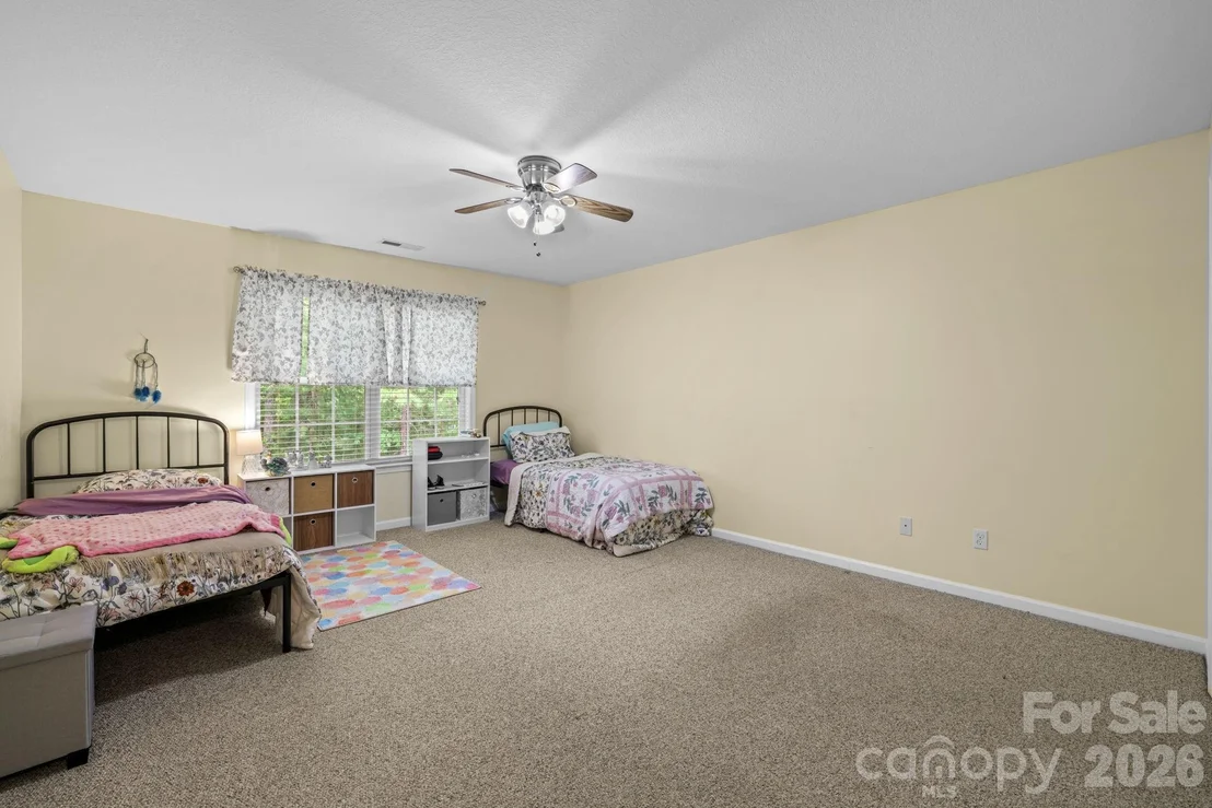 Photo of 17 Coventry Circle E