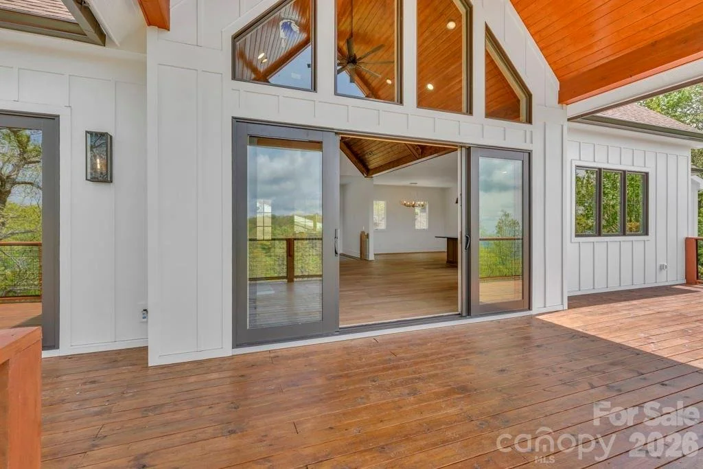 Photo of 380 Greystone Drive