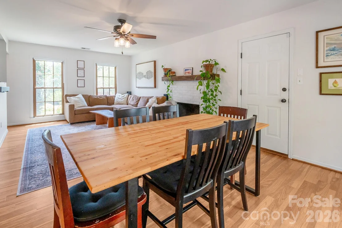 Photo of 12328 Sandringham Place