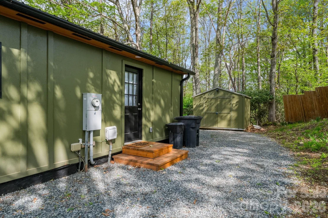 Photo of 1426 Rainbow Trail