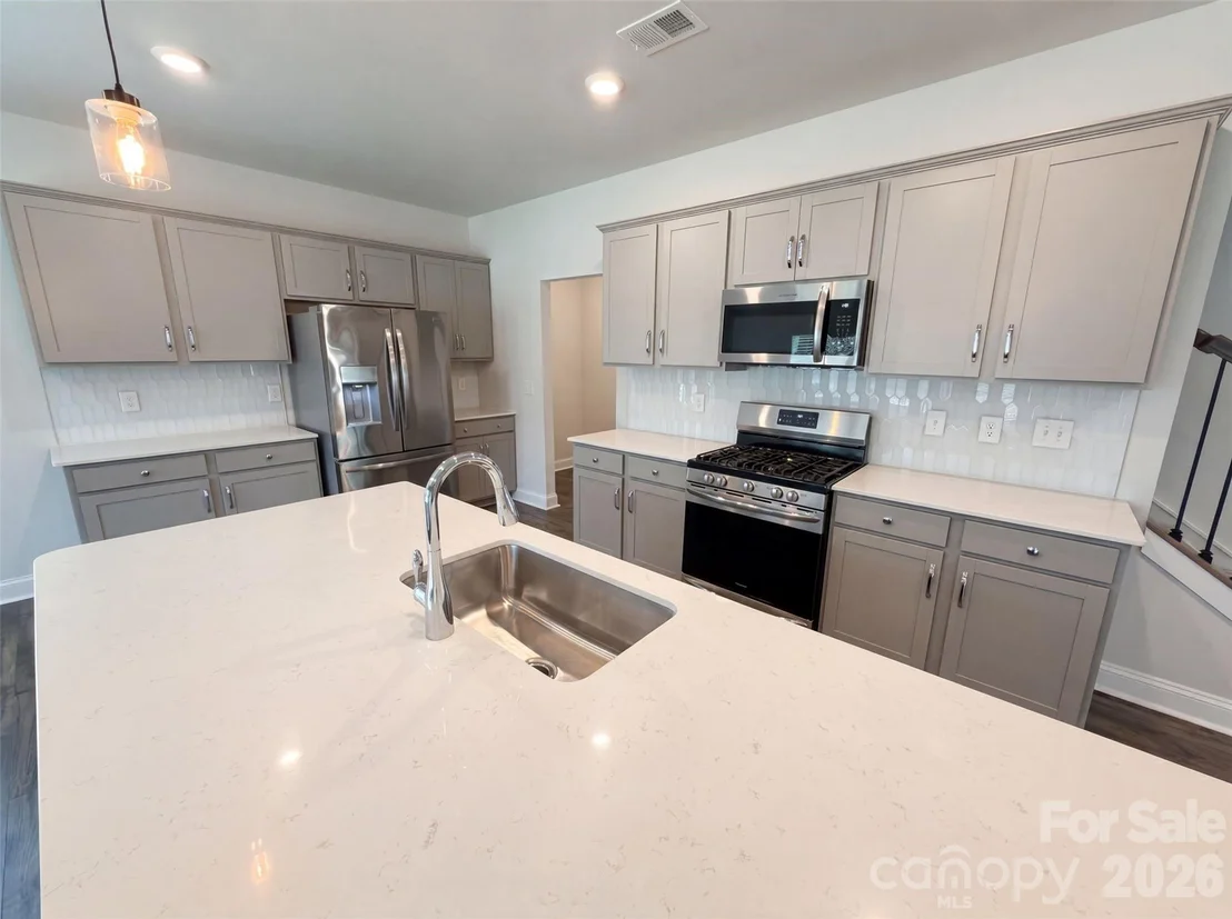 Photo of 1217 Black Walnut Street