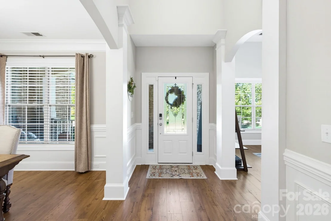 Photo of 3060 Feathers Drive