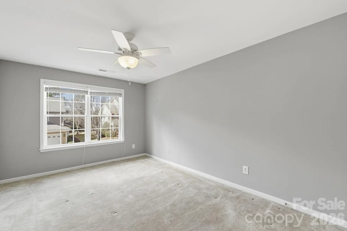 Photo of Unit 252 at 719 Deerbrook Lane