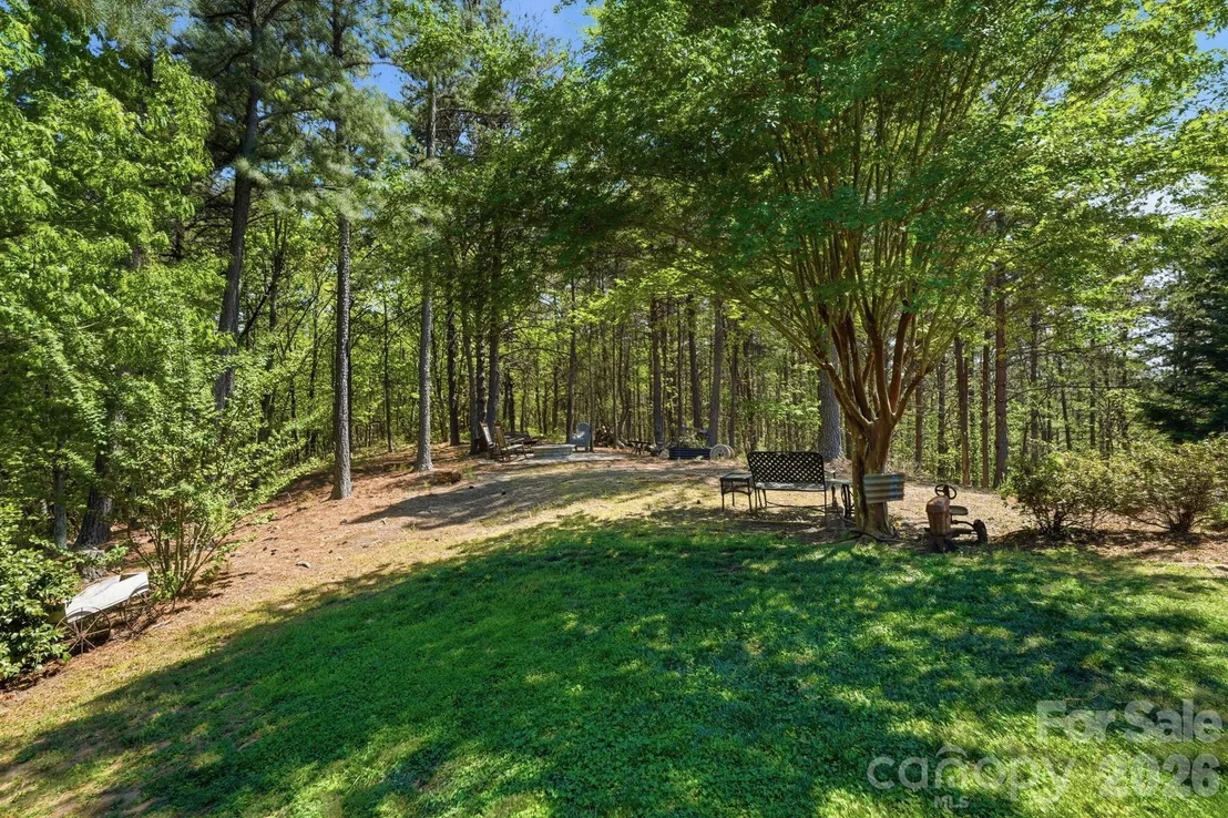 Photo of 3918 Skyline Drive