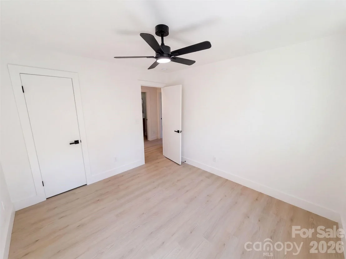 Photo of 4200 Abbeydale Drive