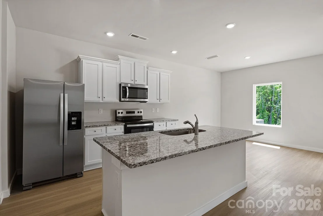 Photo of 814 Willow Estates Drive