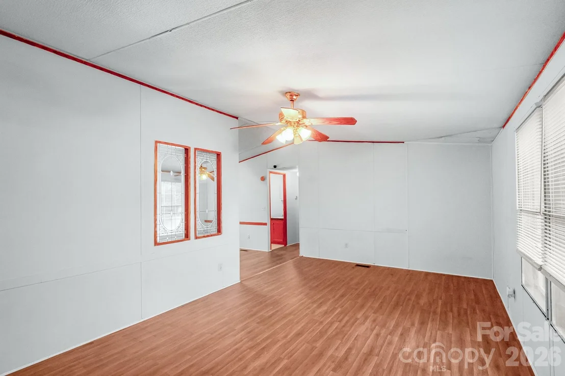 Photo of 185 Coot Sistare Road