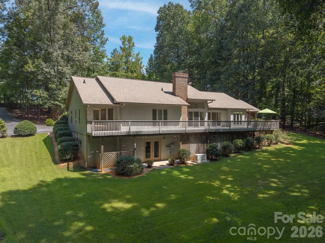 Photo of 5 Jackson Grove S