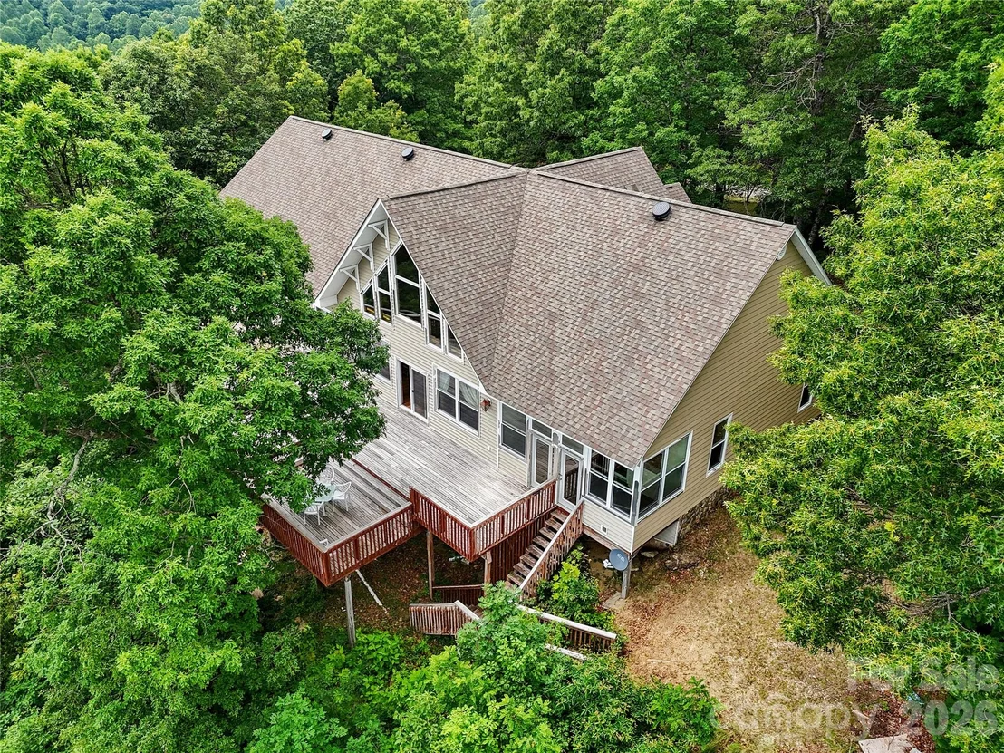 Photo of 386 Arrowhead Trail