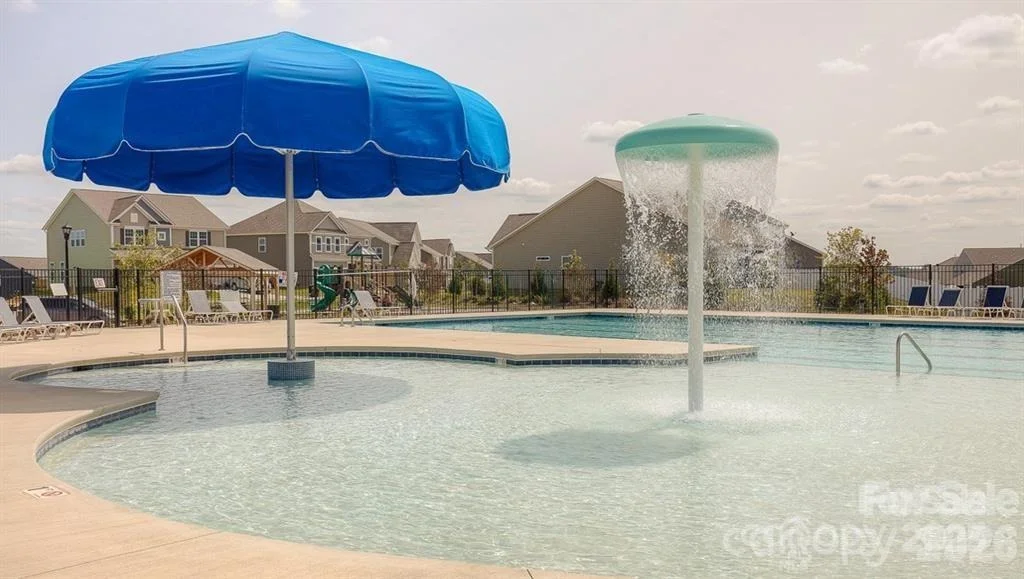 Photo of 128 Longleaf Drive