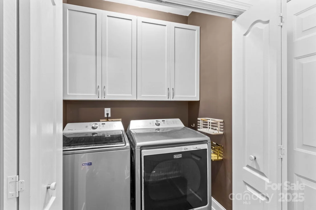 Photo of 415 Autumnlight Drive