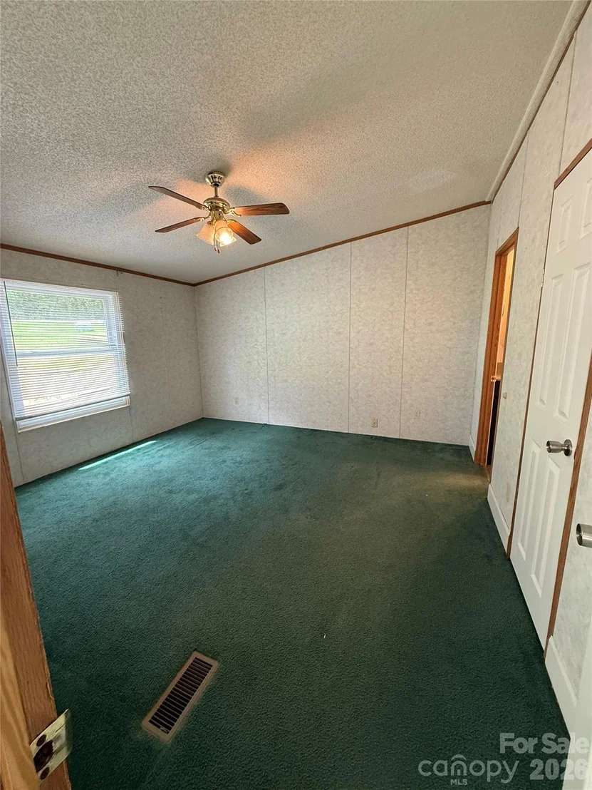 Photo of 1730 NC 126 Road