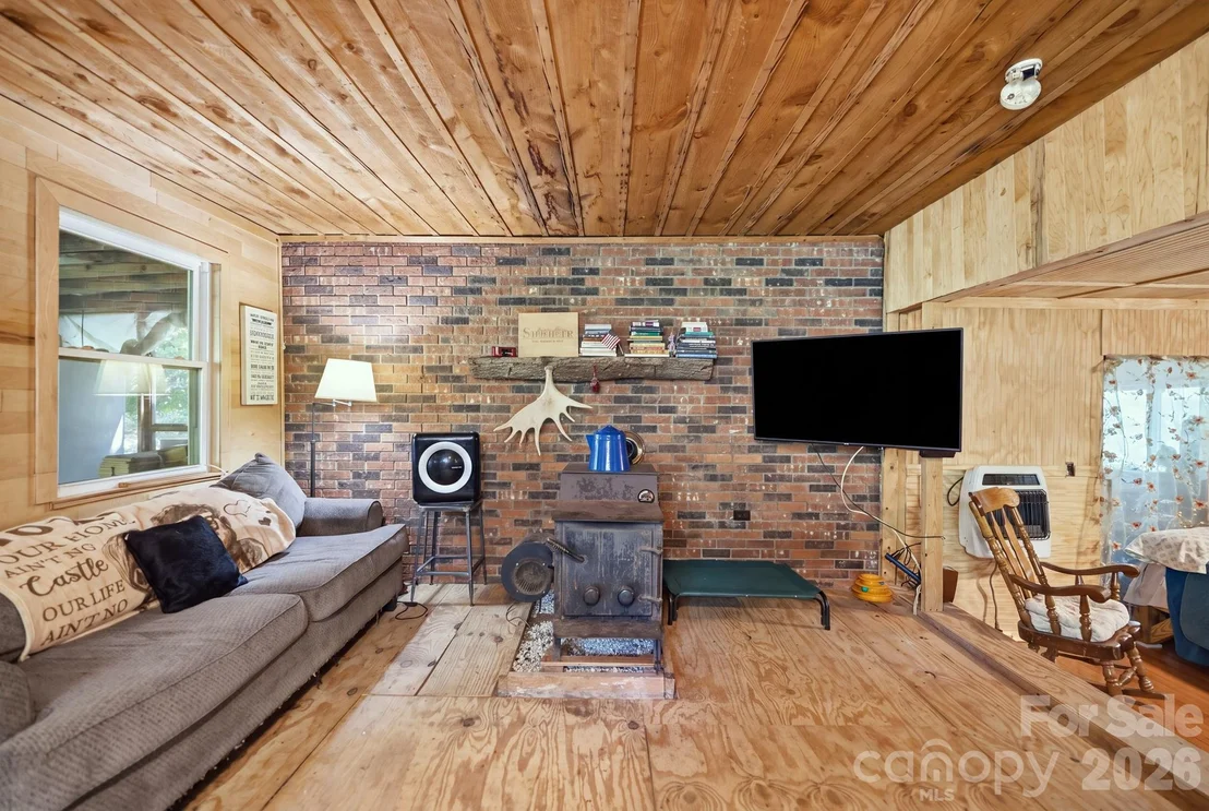 Photo of 464 Mason Road