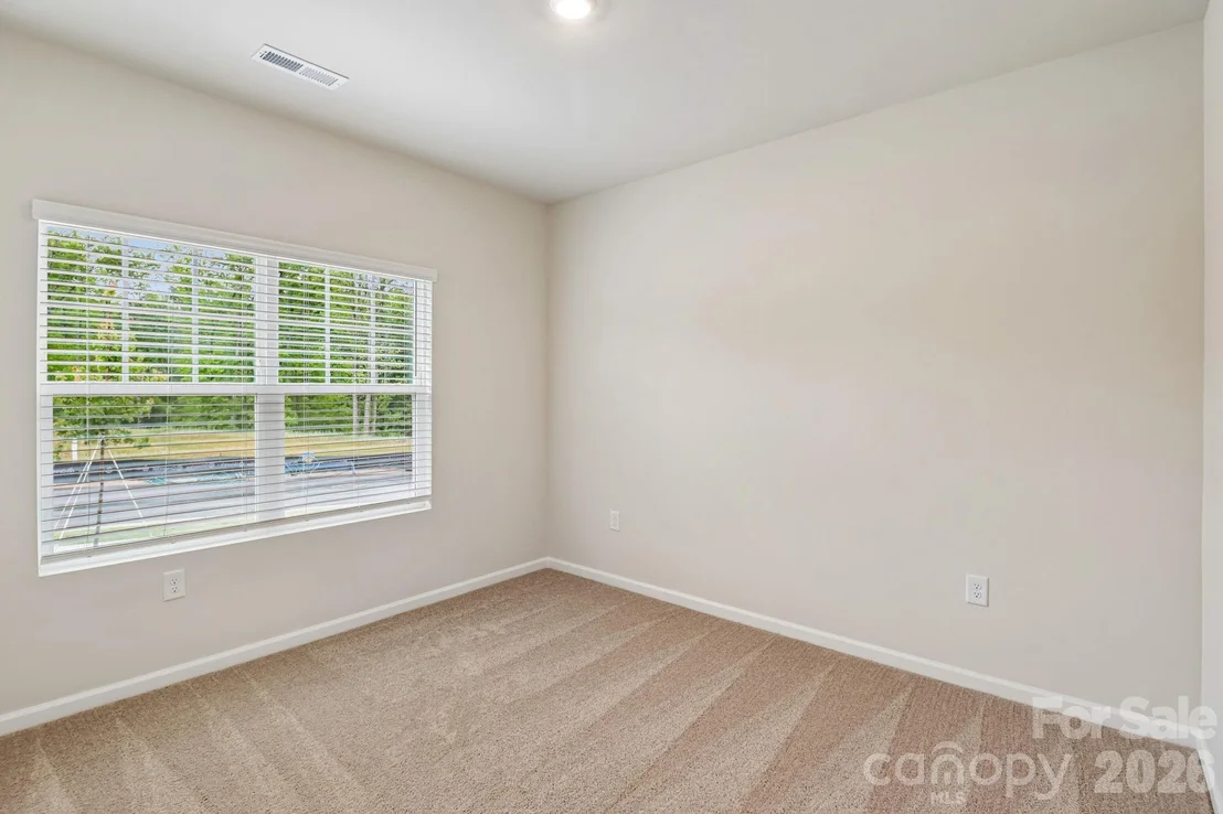 Photo of 708 Willow Estates Drive
