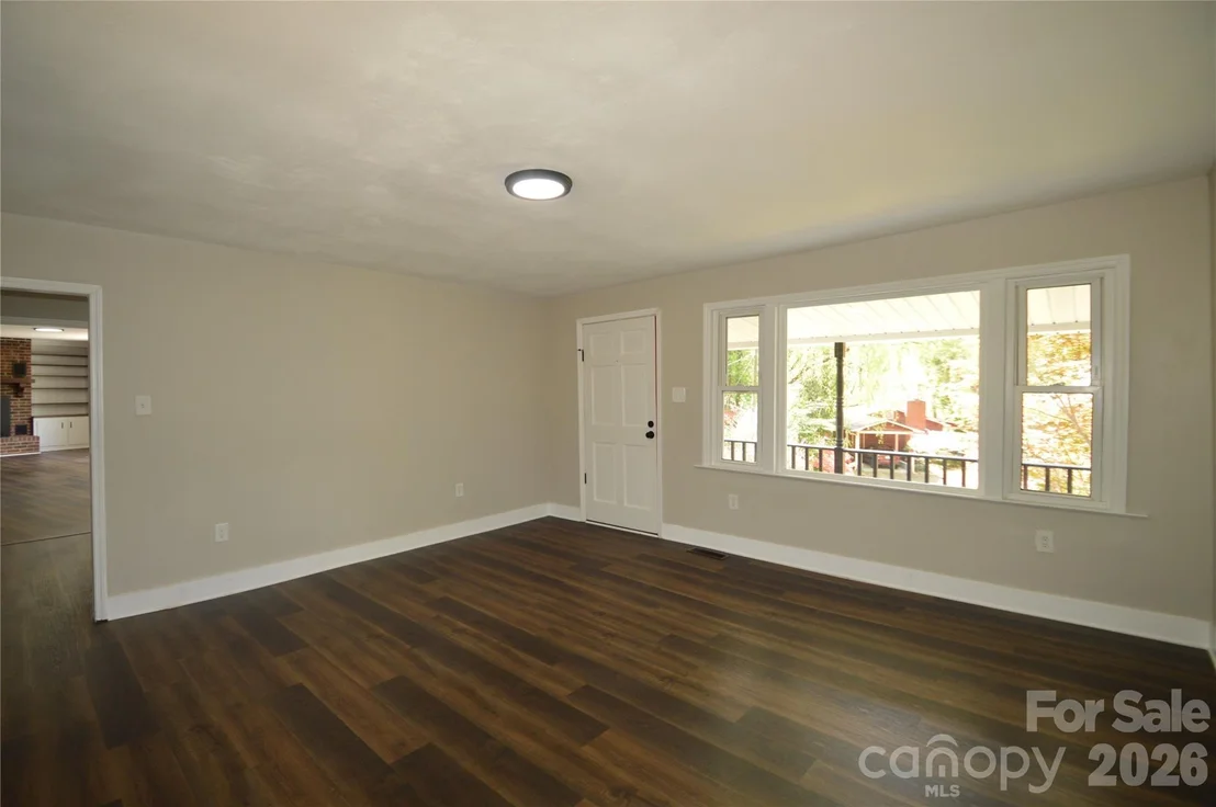 Photo of 191 Flat Rock Hill Road