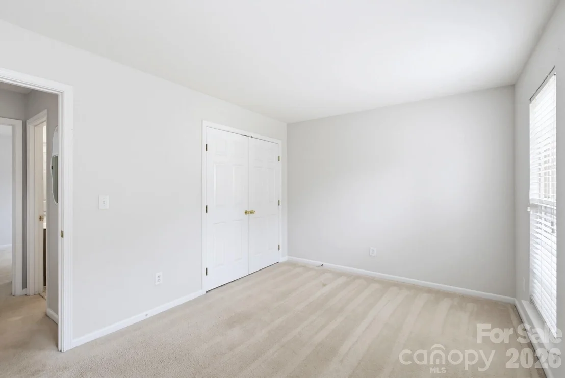 Photo of 13330 Edgetree Drive