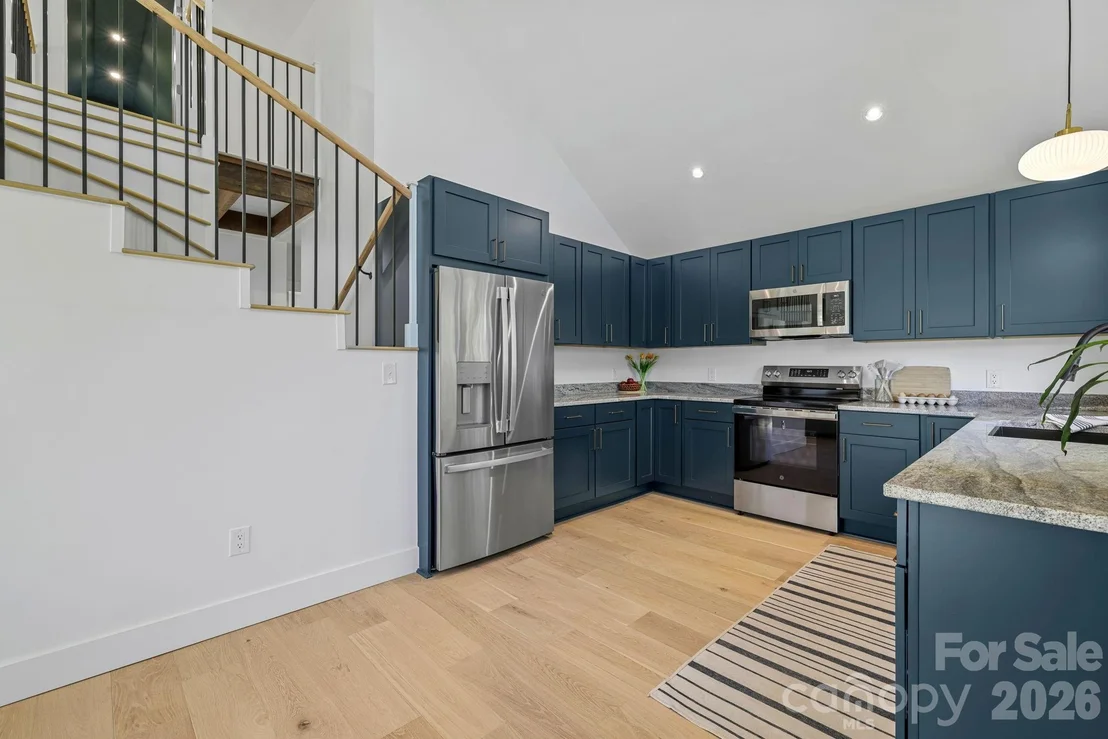 Photo of 523 Harrison Avenue
