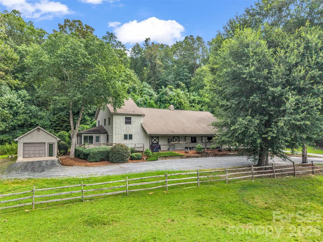 Photo of 1870 Palmer Road