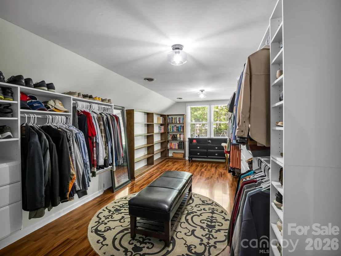 Photo of 215 Hillcrest Drive
