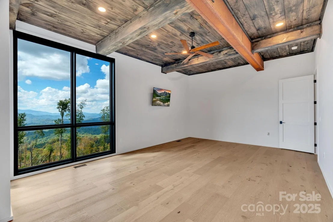 Photo of 294 Silver Eagle Trail