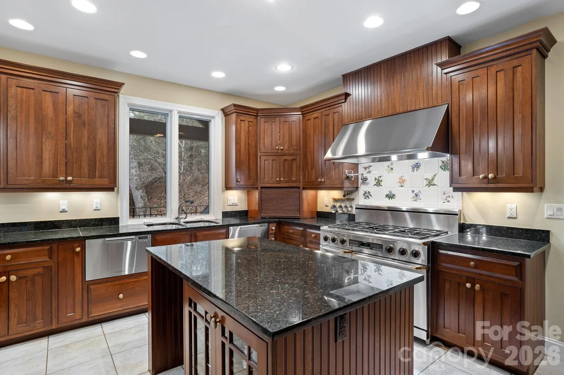 Photo of 175 Overlook Drive