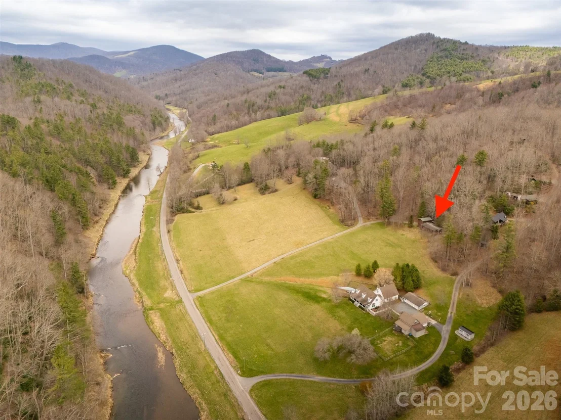Photo of 2408 Todd Railroad Grade Road