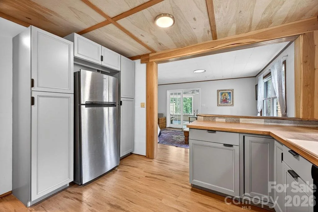 Photo of 147 Longview Drive