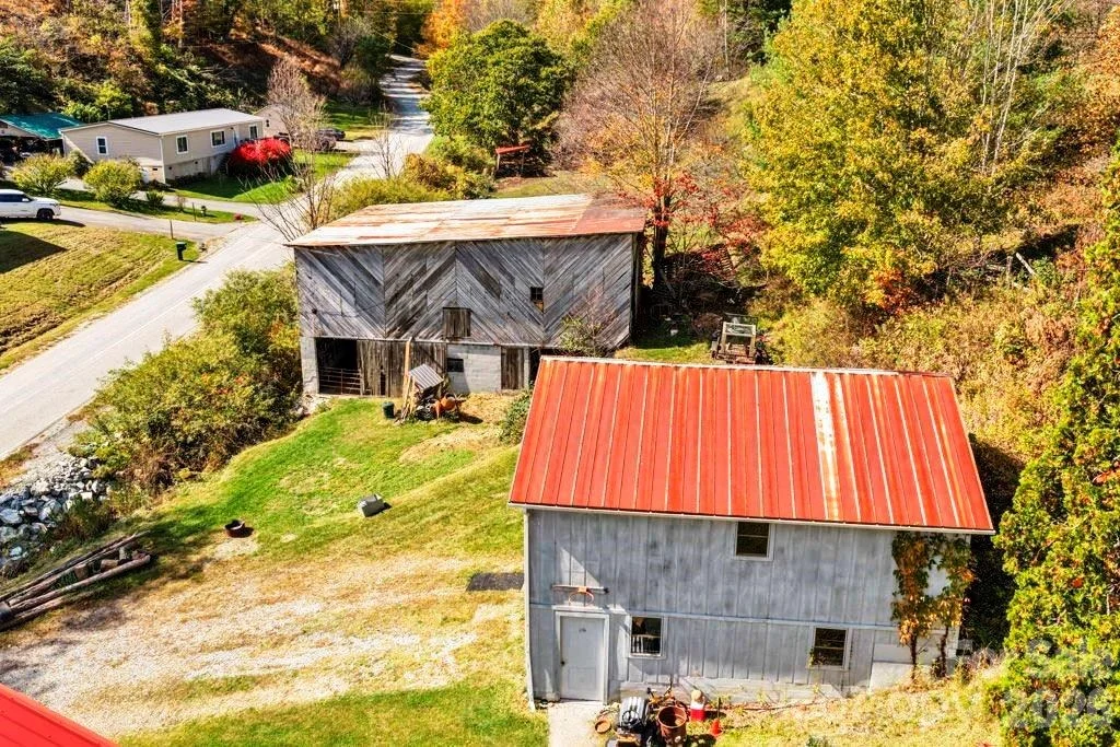 Photo of 1068 Laurel Branch Road