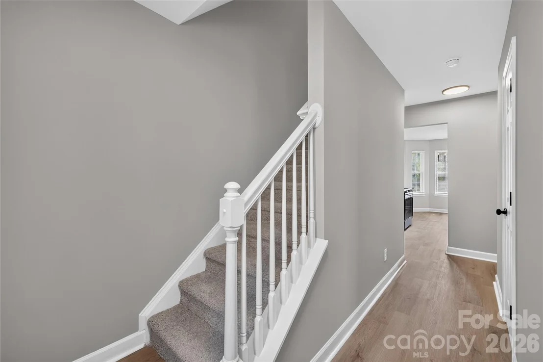 Photo of 634 Longacre Drive