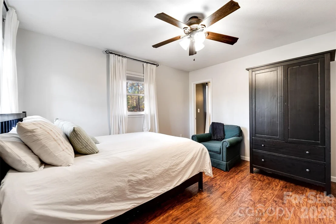 Photo of 115 Indian Trail
