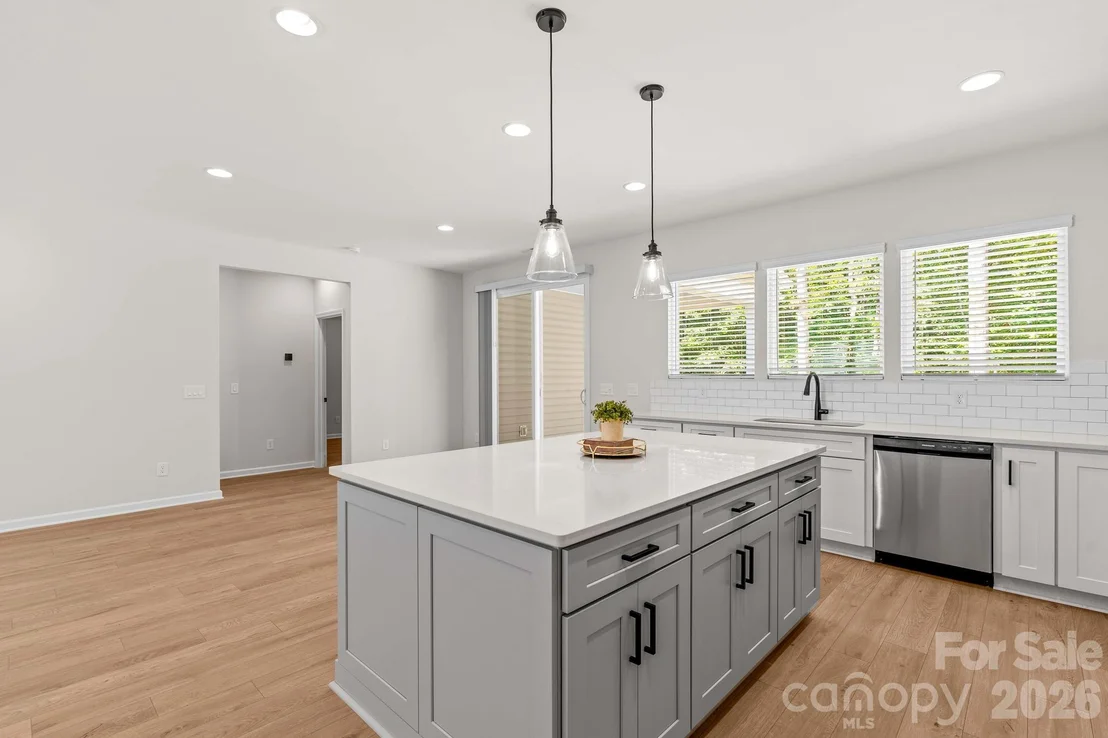 Photo of 307 Sowers Ferry Road