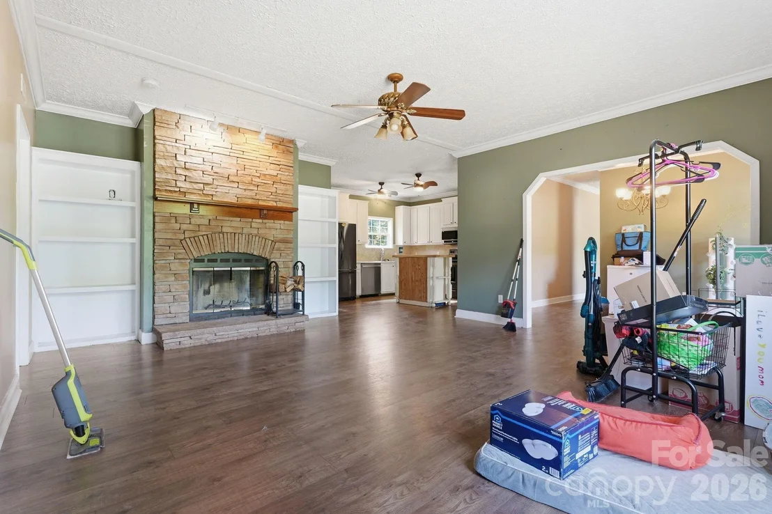 Photo of 2825 Sweeping Pine Lane