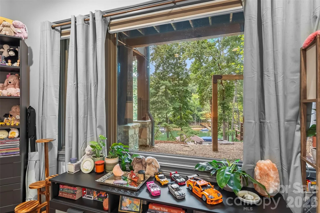 Photo of 5069 Lighthouse Court