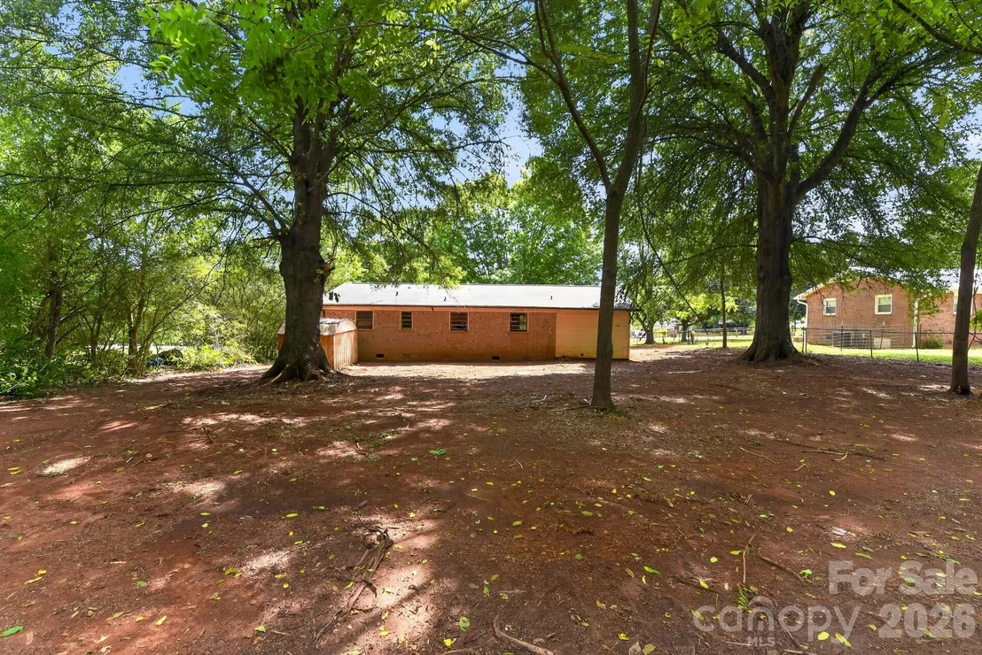 Photo of 1393 Field Circle