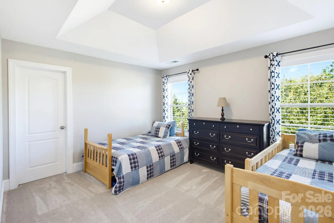 Photo of 3060 Feathers Drive