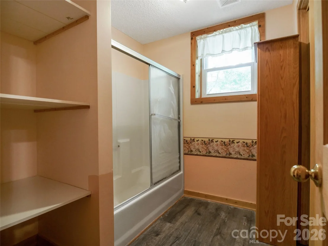 Photo of 386 Arrowhead Trail