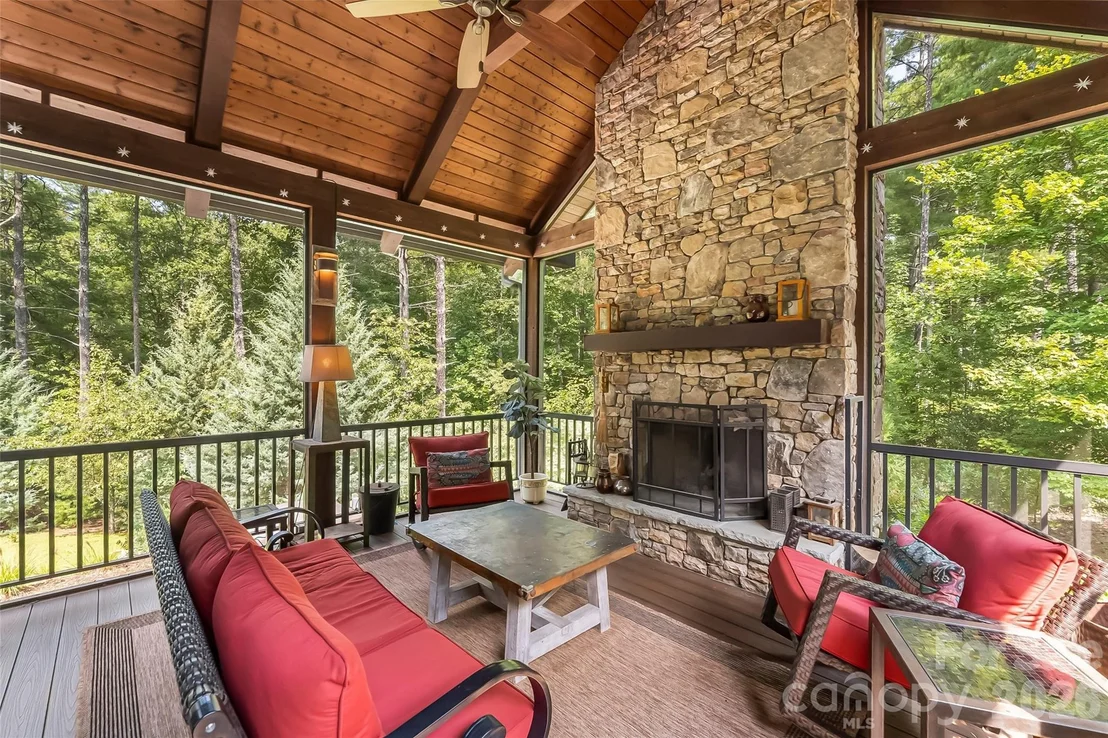 Photo of 3201 Donahue Drive